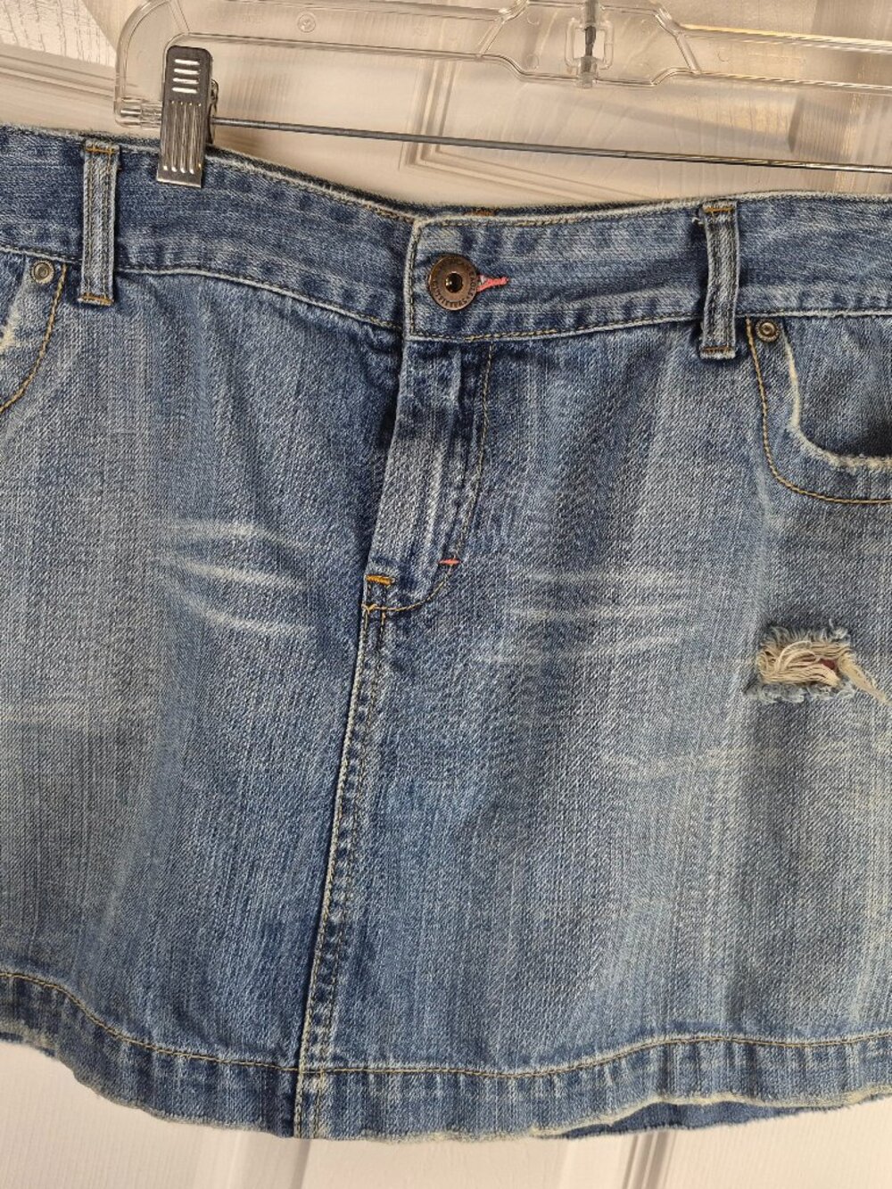 American Eagle Skirt Mini Distressed Denim Light Wash Sz 18 Boho 5-pocket Read..